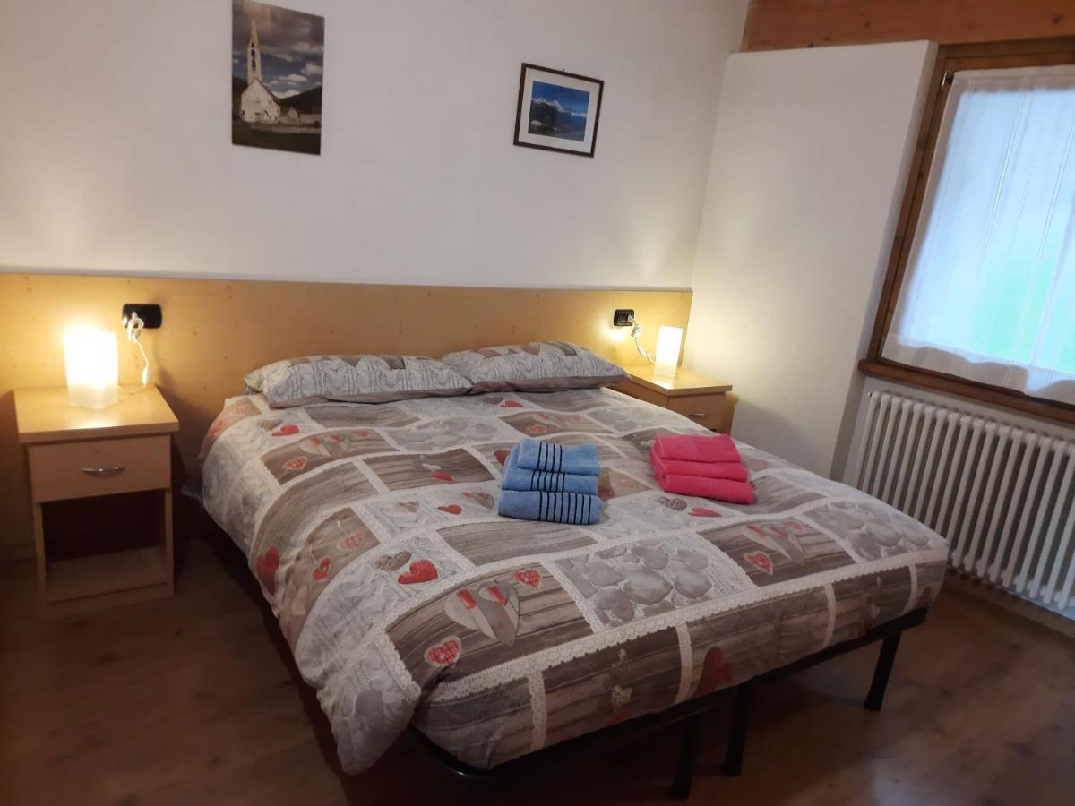 Appartamento Genziana Isolaccia Eksteriør billede